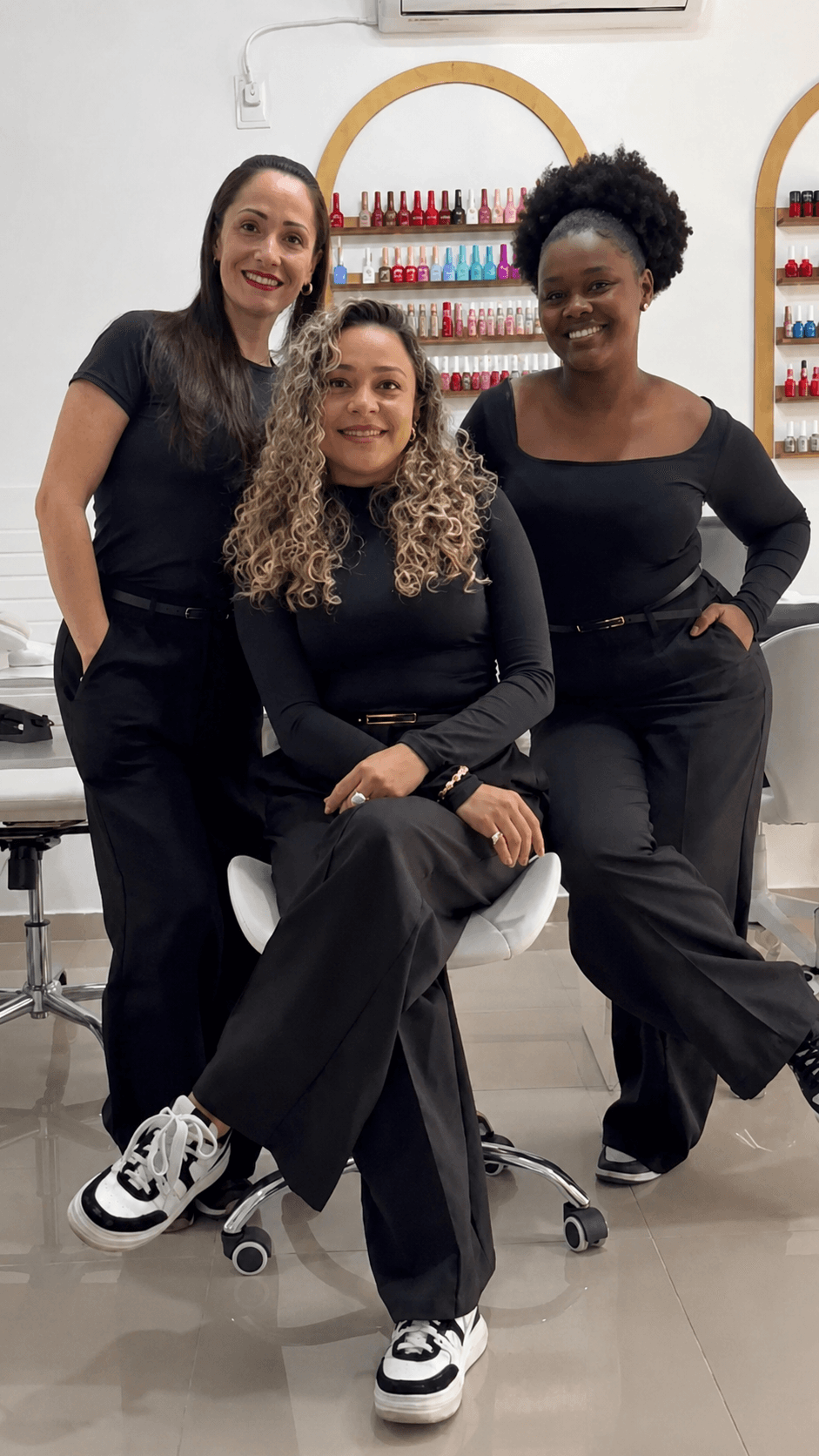 Equipe da Sallus Esmalteria